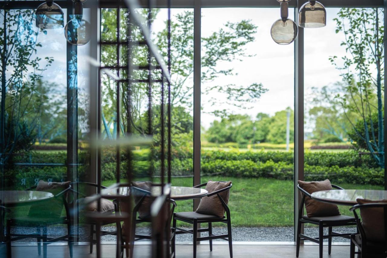 Renaissance Changzhou Wujin Hotel Exterior photo