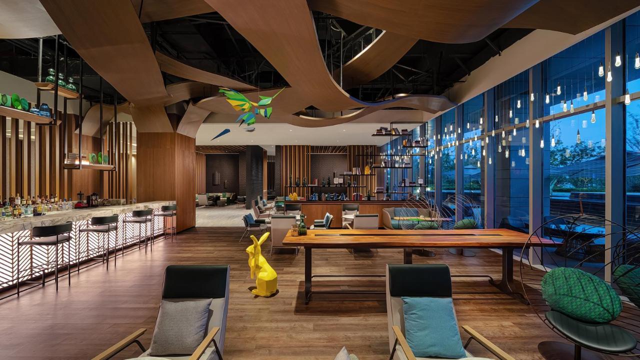 Renaissance Changzhou Wujin Hotel Exterior photo
