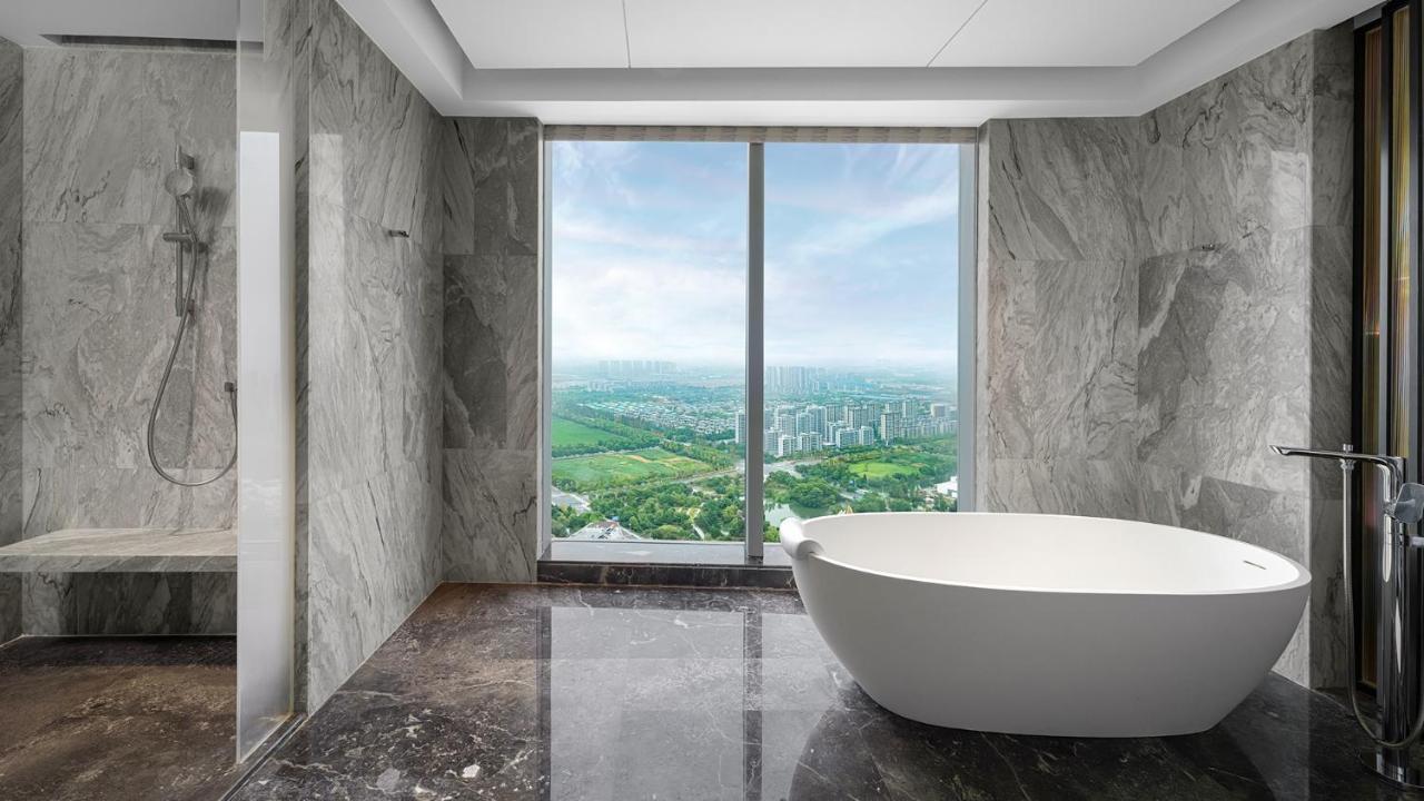 Renaissance Changzhou Wujin Hotel Exterior photo