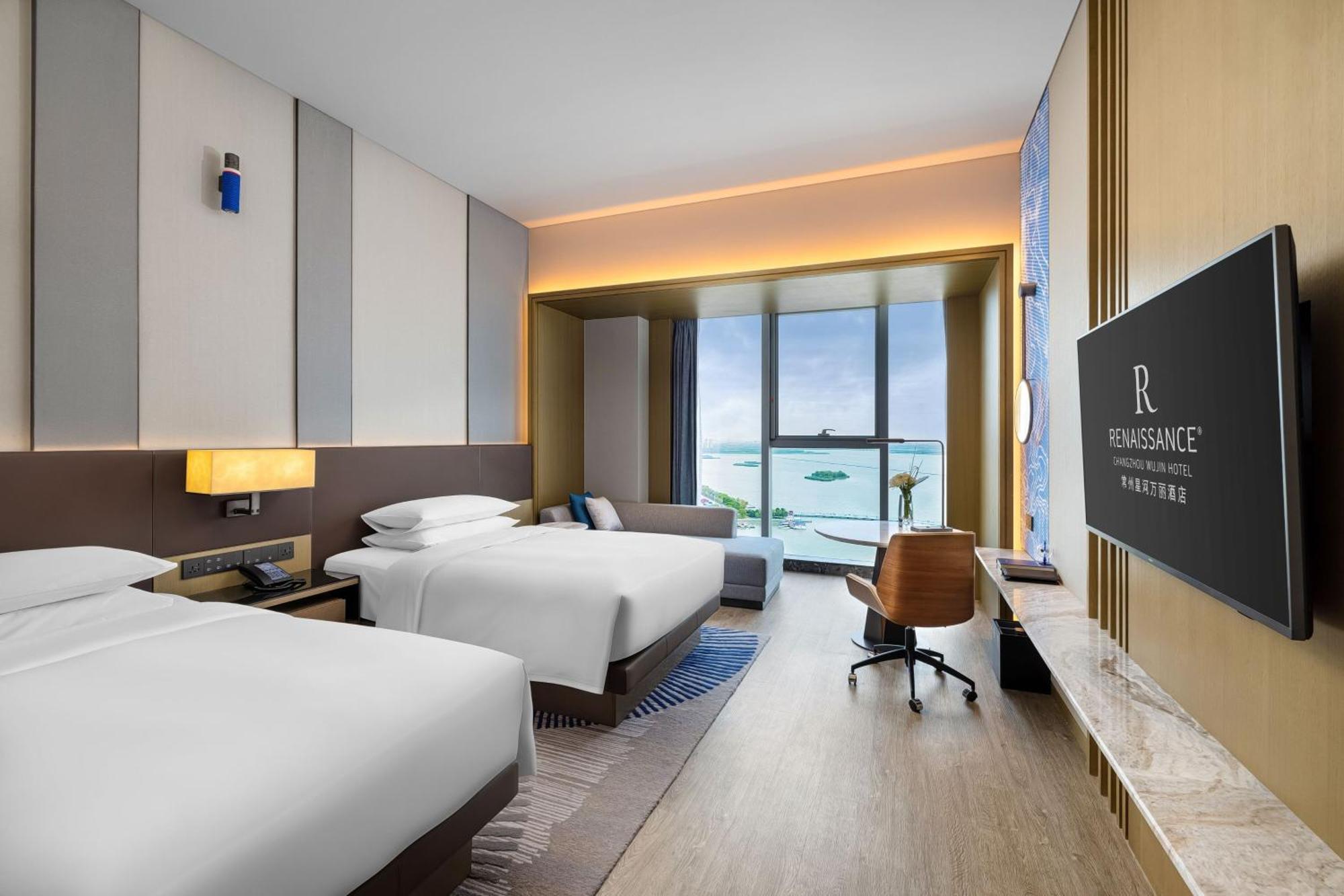 Renaissance Changzhou Wujin Hotel Exterior photo