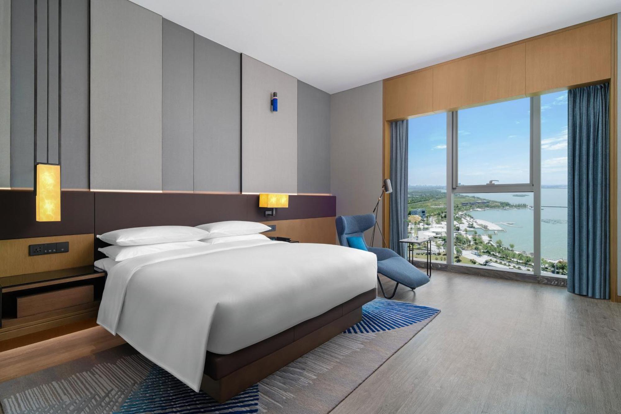 Renaissance Changzhou Wujin Hotel Exterior photo